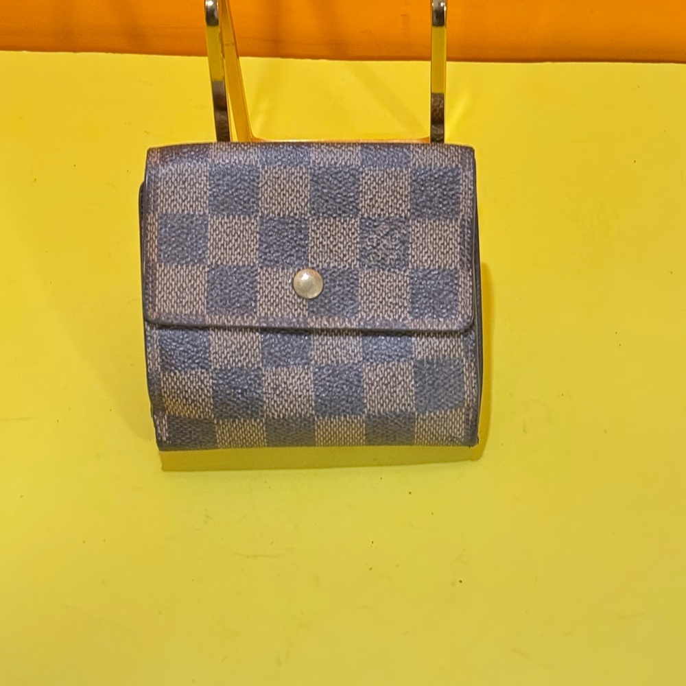 Louis Vuitton Damier Compact bifold wallet - Picture 16 of 16